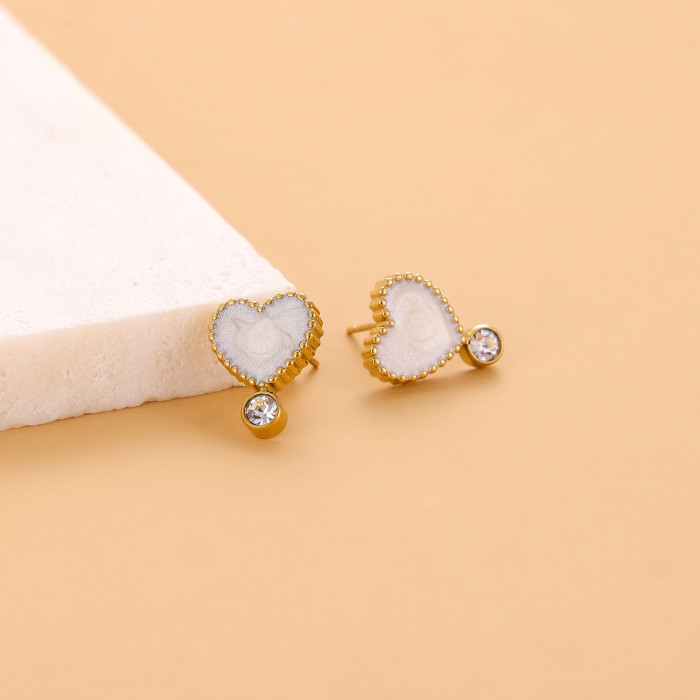French Retro Hot-Selling Ins Style High-End Irregular Heart-Shaped Earrings for Women Unique and Versatile Wholesale Earrings