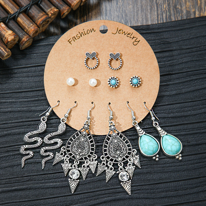 Amazon Hot Sale Bohemian Fashion Textured Metal Earrings Studs Wholesale Ethnic Vacation Style Versatile Earrings
