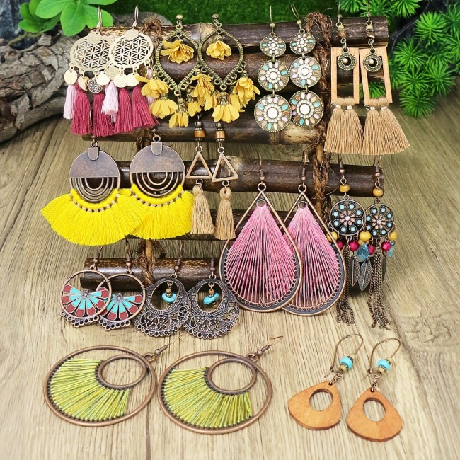 Vintage Bohemian Style Colorful Tassel Earrings Exaggerated Personality Large Hoop Handmade Woven Ear Jewelry Wholesale