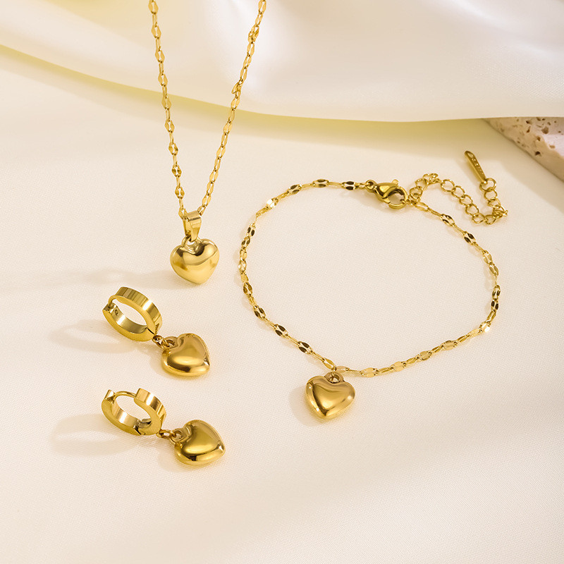European and American Cross-Border Stainless Steel Metal Heart Necklace Set Fashionable Light Luxury High-End Versatile Heart Earrings Wholesale