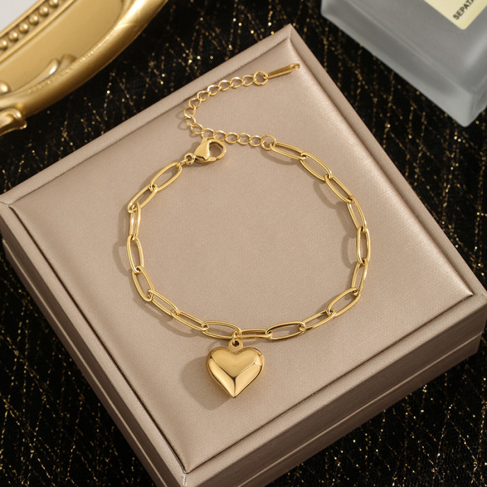 New Creative Paperclip Chain Necklace Exquisite Simple Retro Stainless Steel Heart Pendant Necklace