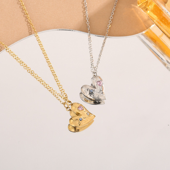 Colorful Zircon Heart Titanium Steel Non-Fading Necklace for Women, Light Luxury Niche Commuter Collarbone Chain, Versatile Elegant Neck Chain