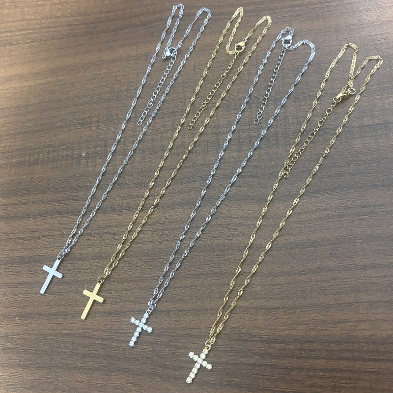 Eco-friendly Brass 3A Zircon Cross Stainless Steel Water Wave Chain 18K Gold Mini Zircon Cross Necklace for Women