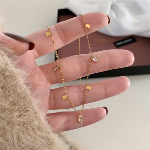 Square Crystal Tassel Niche Light Luxury Necklace for Women Zircon Diamond Fragment Titanium Steel Gold-Plated Collarbone Chain Neck Chain Non-Fading