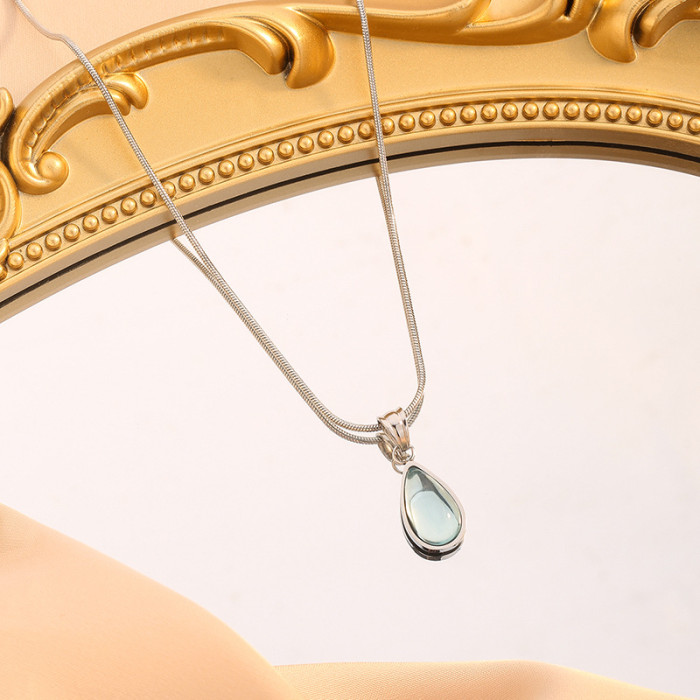French Style Light Luxury Transparent Green Water Drop Blue Ocean Titanium Steel Necklace Jewelry for Women Retro Mermaid Tears Clavicle Chain