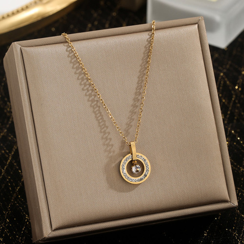 Light Luxury Round Ring Inlaid Diamond Necklace for Women Trendy Fashion Niche Design High-end Feel Internet Celebrity Zircon Pendant Titanium Steel Collarbone