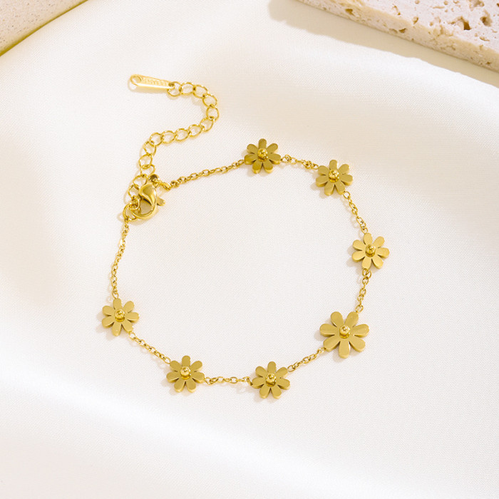 Korean Version Niche Design Chanel Style Titanium Steel Necklace for Women 18K Gold Plated Small Flower Daisy Bracele...