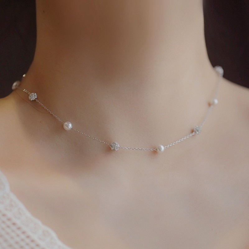 Cross-Border Light Luxury Spacer Pearl Sparkling Diamond Ball Titanium Steel Necklace for Women Fresh and Elegant Collarbone Chain Versatile Personality Choker