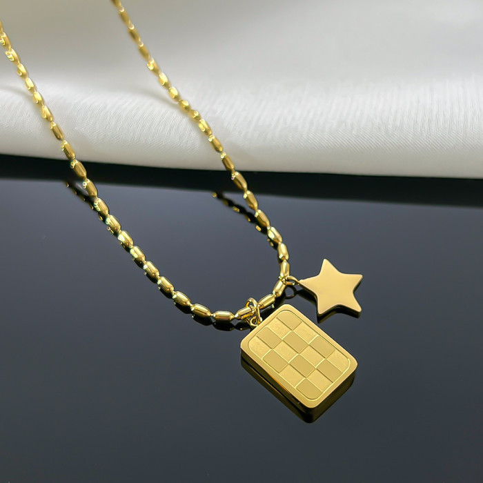 2024 New Titanium Steel Necklace Wholesale for Women, Non-Fading Niche Jewelry, Ins Style, 18K Gold Plated Square Checkerboard Design