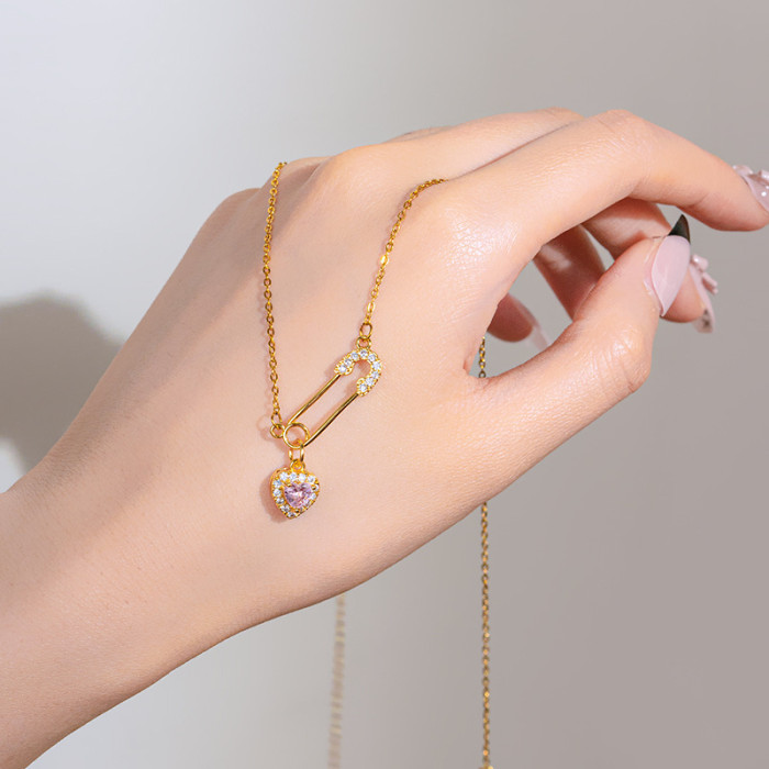 Copper Plated Gold Pendant Personalized Pin Fully Jeweled Loving Heart Light Luxury Titanium Steel Necklace Women's F...