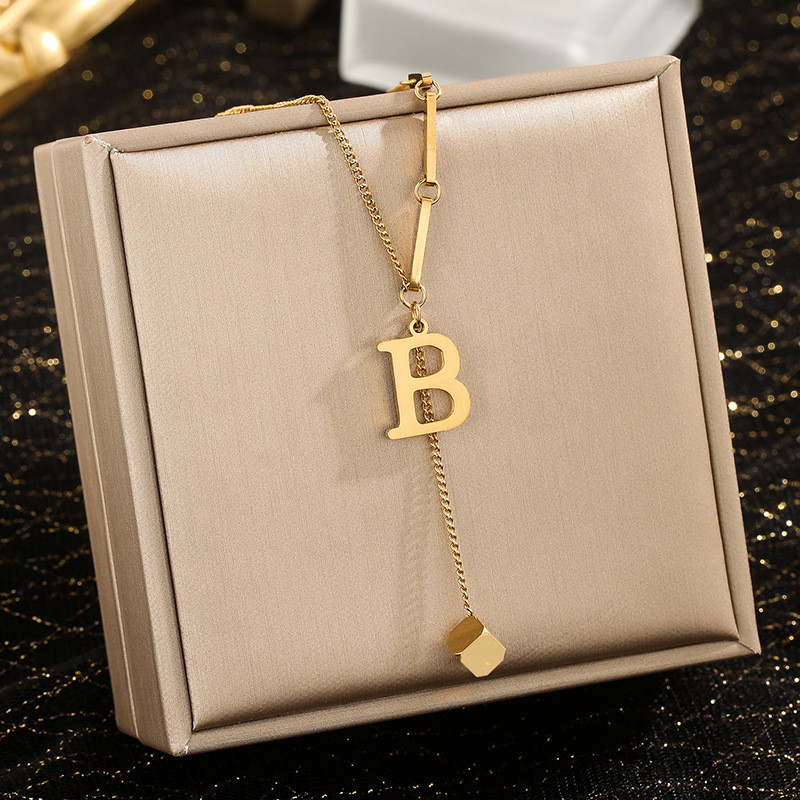 Cross-Border European and American Jewelry Niche High-End Stainless Steel 26 Letter Necklace for Women Small Square Tassel Pendant Collarbone Chain