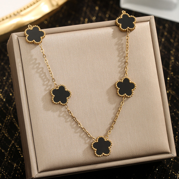Cross-Border Hot-Selling Five-Leaf Clover Titanium Steel Necklace for Women, High-End Plum Blossom Light Luxury Versatile Collarbone Chain Jewelry Wholesale