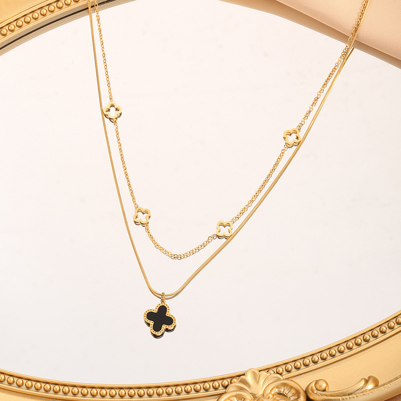 Internet Celebrity Fashion Titanium Steel Hollow Shell Four-Leaf Clover Layered Necklace Round Snake Bone Double Layer Necklace Pendant Factory Wholesale