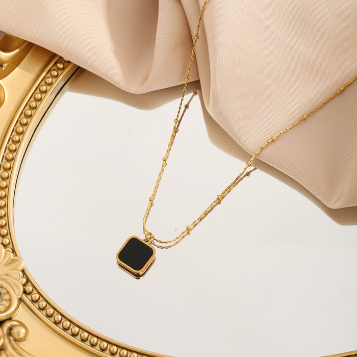 Black Dark Style Geometric Square Necklace for Women, Light Luxury Niche Design Clavicle Chain, 2024 New Minimalist Style