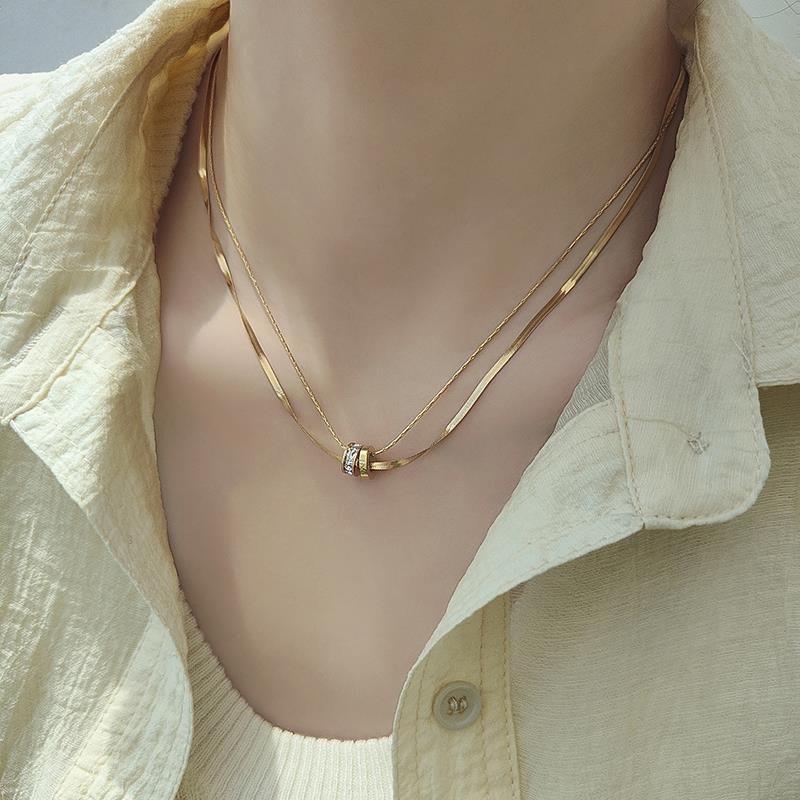 Trendy Titanium Steel Double Layer Transfer Necklace Non-Fading Minimalist Style Versatile Collarbone Chain for Women Summer