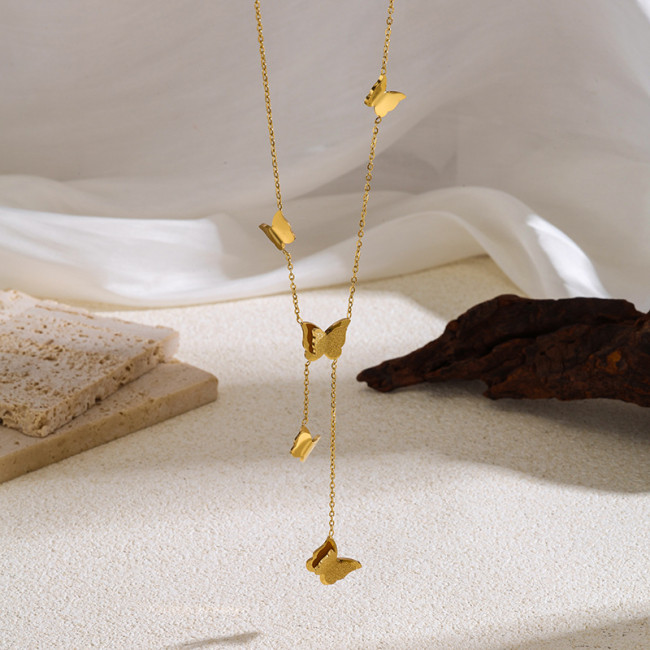 Butterfly Necklace Light Luxury Niche Design Titanium Steel Choker 18K Sandblasted High-end Clavicle Chain Women's New Sweater Chain