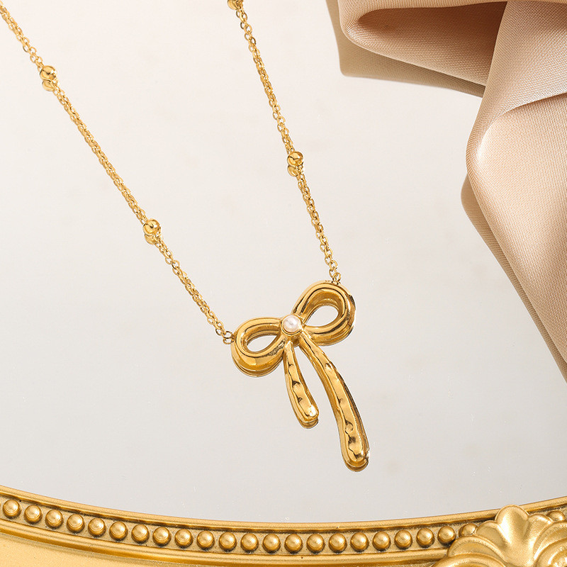 European and American INS Style Light Luxury Creative Pearl Bow Stainless Steel Necklace for Women Summer High-end Versatile Fashion Accessory