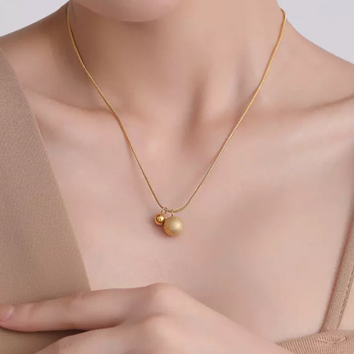 New Simple Matte Ball Small Gold Ball Titanium Steel Necklace for Women, Niche Design Sense Collarbone Chain, Non-Fad...