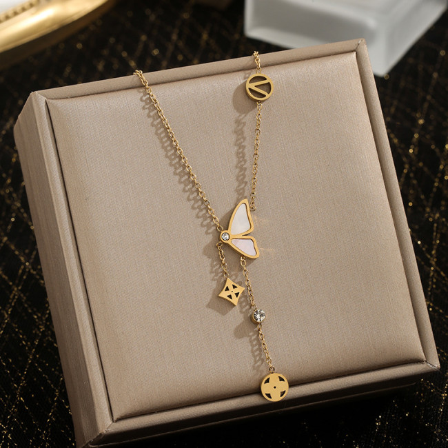 Light Luxury Niche Butterfly Necklace for Women Versatile Choker Elegant Internet Celebrity Simple Pendant Collarbone Chain Elegant Jewelry Wholesale