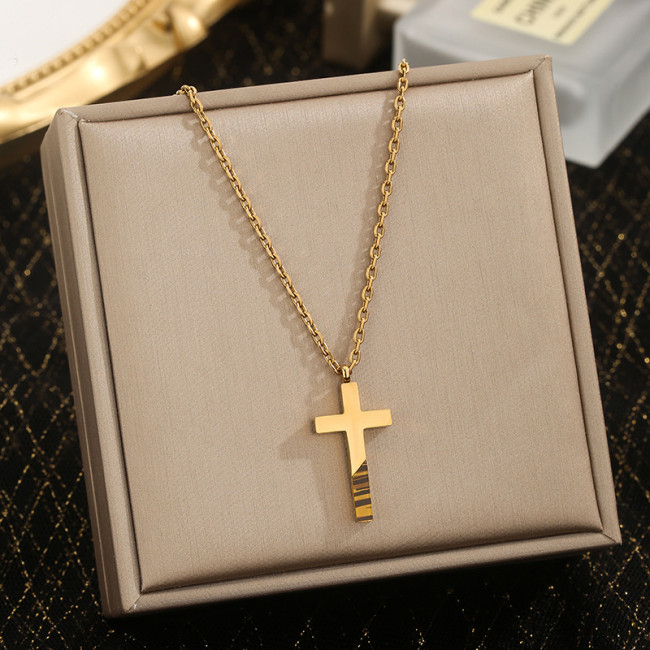 Cross-Border AliExpress Hot-Selling New Cross Necklace for Women, Collarbone Chain, Gold-Plated 18K Gold Pendant Necklace for Women