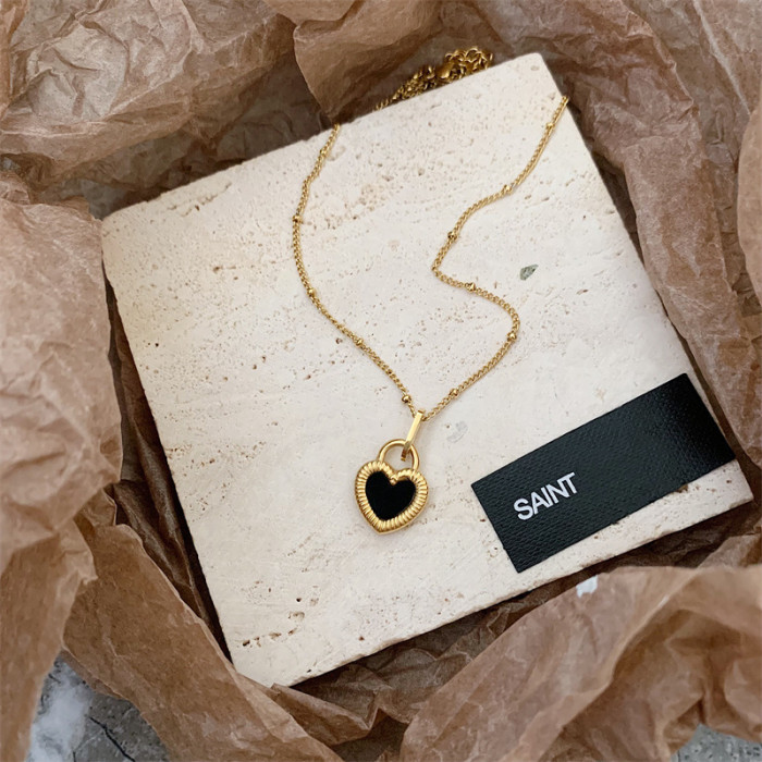 Double-Sided Black Heart Necklace for Women, Niche Design, Light Luxury 2022 New Model, Choker Accessory, Pendant Clavicle Chain