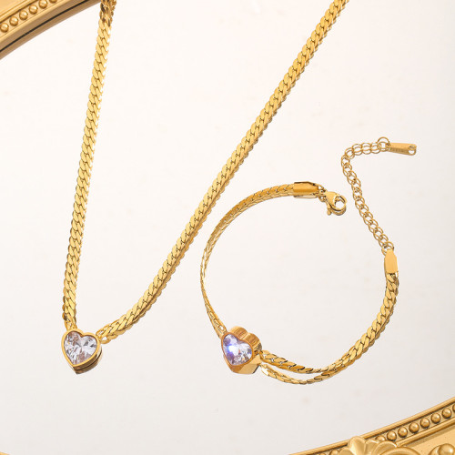 European and American Cross-Border Wholesale Fashion White Zircon Heart Titanium Steel Necklace for Women Gold Simple Heart-Shaped Thick Collarbone Chain Jewelry