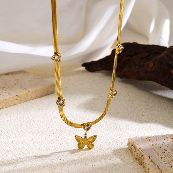 Fashion Creative Retro High-Grade Matte Engraved Butterfly Pendant with Stone-Encrusted Heart Blade Chain Necklace