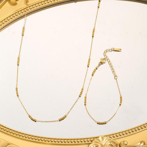 Cross-Border Titanium Steel Gold Silver Color Broken Silver Necklace for Women Small Square Niche Design Sense High-End Vintage Collarbone Chain