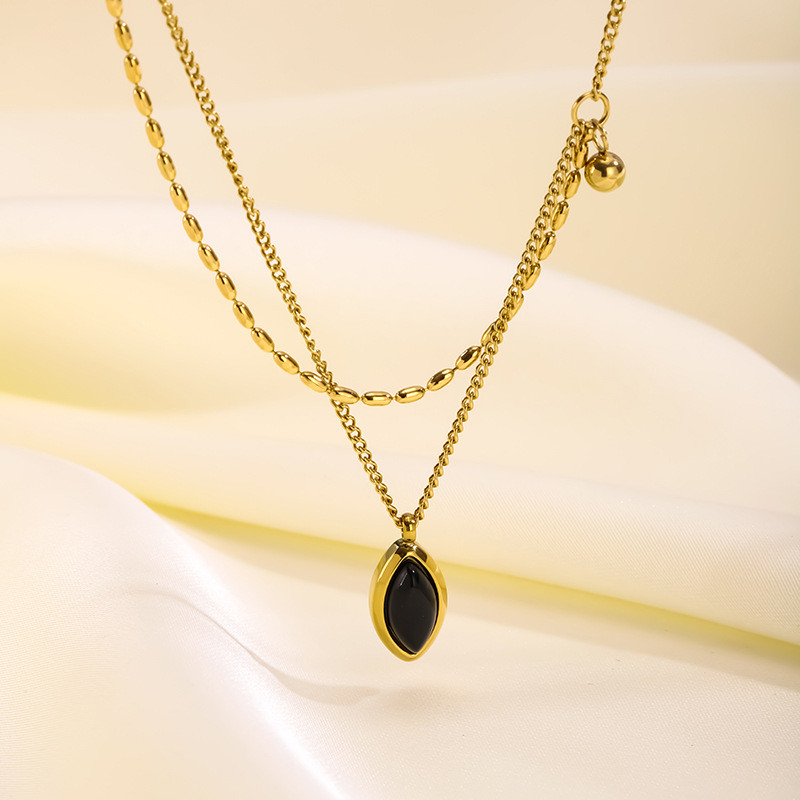 Stainless Steel European and American Vintage Retro French Oval Black Necklace Black Mirror Clavicle 18K Plated Color Retention Accessories