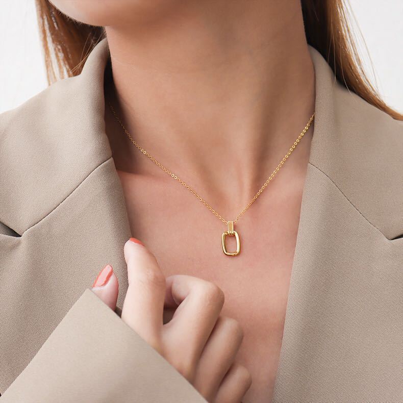 Geometric Double Ring Titanium Steel Necklace for Women Japanese and Korean Style New Light Luxury Minority Design Sense Ins Pendant Clavicle Chain Neck Chain