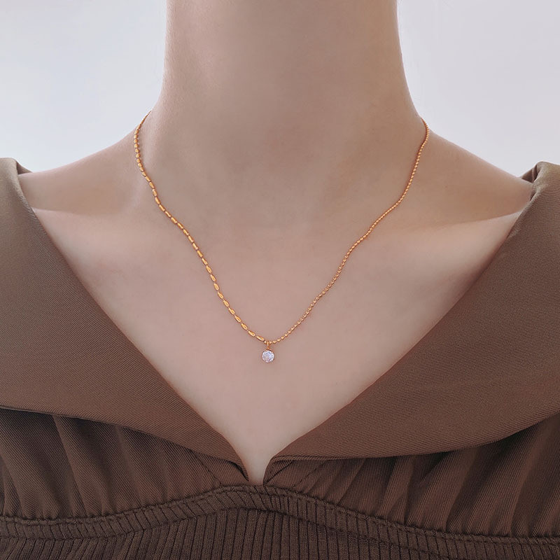 Minimalist Fashion Fresh Gold Bead Necklace for Women Titanium Steel Light Luxury Single Diamond Collarbone Chain Student Best Friend Jewelry Ins