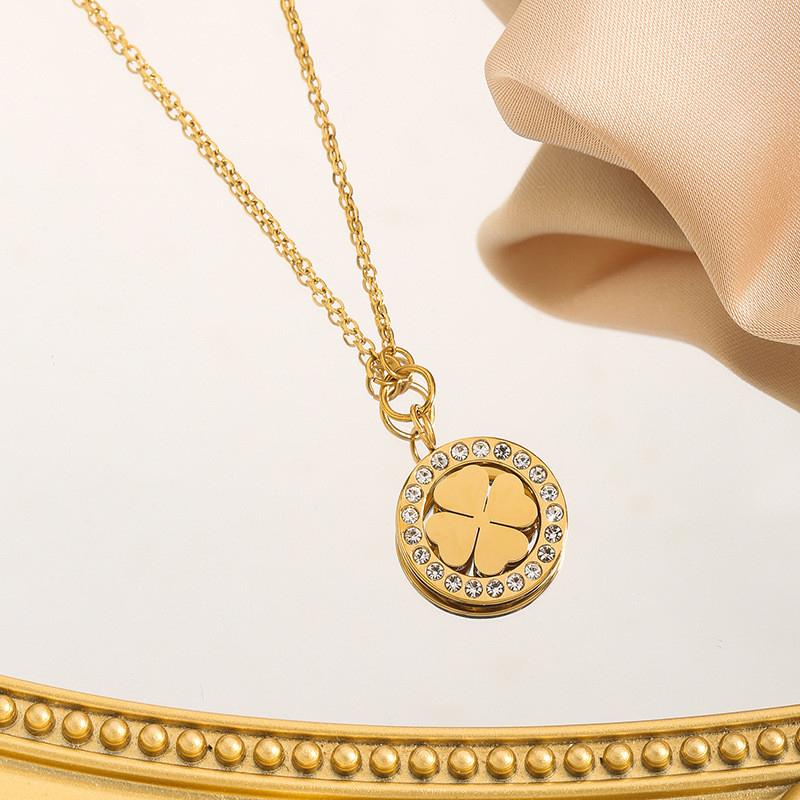 Cross-Border Hot Selling Four-Leaf Clover Inlaid Diamond Necklace for Women, Collarbone Chain, Titanium Steel, Simple and Luxurious, Niche Lucky Clover Versatile Jewelry