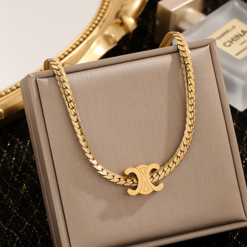 European and American Cross-Border Hot-Selling Elegant 18K Gold Titanium Steel Necklace for Women, Ins Style Light Luxury Versatile Trendy Collarbone Chain Necklace