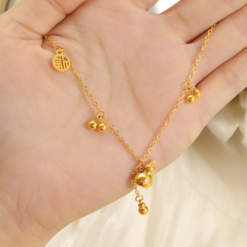 Light Luxury Palace Style Beaded Gourd Necklace Personalized Titanium Steel Non-Fading Collarbone Chain Design Fortune and Prosperity Necklace