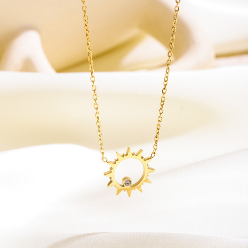 Cross-Border Hot-Selling Fashion Internet Celebrity Smiley Face Stainless Steel Necklace for Women Simple Sunflower Light Luxury Versatile Collarbone Chain Trendy