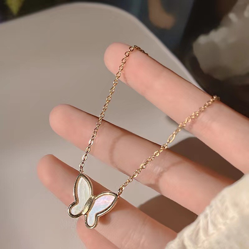 Titanium Steel Necklace for Women, Ins Style, Vintage Elegant White Shell Butterfly Collarbone Chain, Unique Non-Fading Jewelry Wholesale