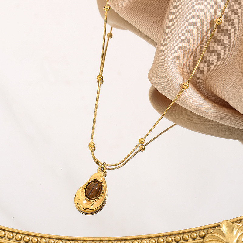 Titanium Steel Non-Fading Tiger Eye Stone Necklace 2024 New Hot-Selling Niche Design High-End French Sweater Chain for Women
