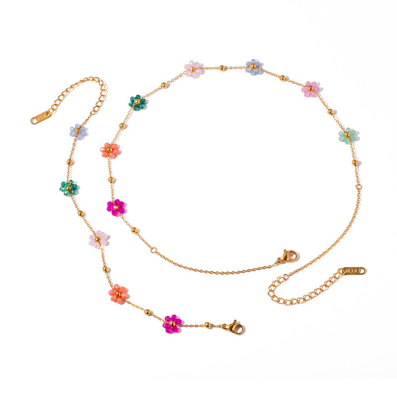 European and American New Cute Versatile Flower Bracelet 18K Gold Stainless Steel Simple Design Fashionable High-end Jewelry for Women