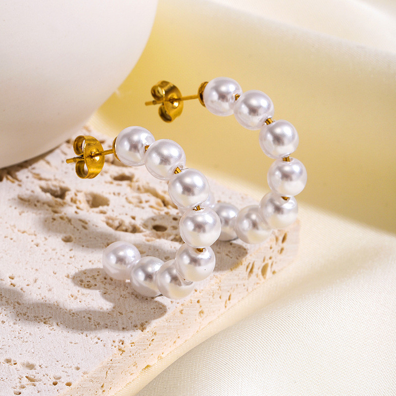 European and American INS Style Earrings Large Pearl C-shaped Hoop Earrings Cross-border Fashion Women's Versatile Titanium Steel Non-fading Earrings