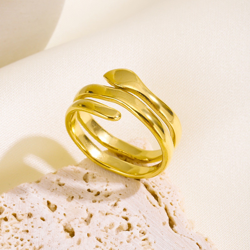 Amazon Cross-Border 18K Gold Snake-Shaped Ring Titanium Steel Non-Fading Personalized High-End Ring Stainless Steel Ring Wholesale