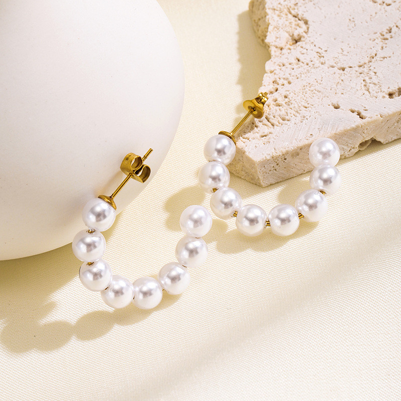 European and American INS Style Earrings Large Pearl C-shaped Hoop Earrings Cross-border Fashion Women's Versatile Titanium Steel Non-fading Earrings