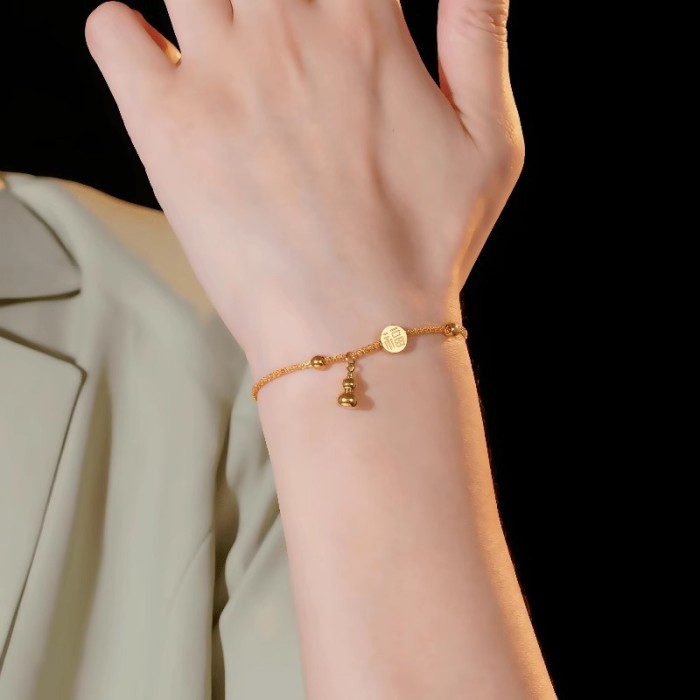 New Chinese Style Fu Character Gourd Gold Titanium Steel Bracelet Niche Retro Light Luxury High-end Sense Bracelet Elegant Versatile Hand Jewelry