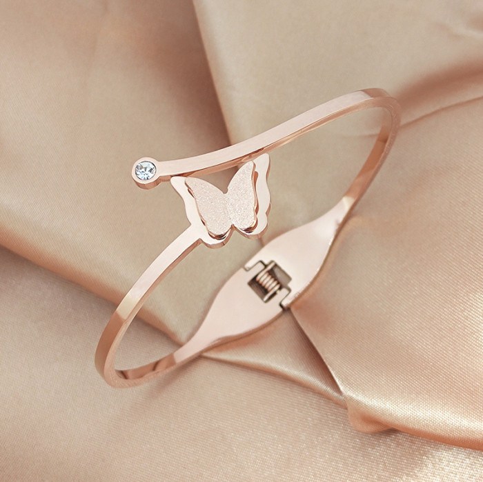 Japanese and Korean 18K Rose Gold Matte Butterfly Bracelet for Women Titanium Steel Non-Fading Simple Adjustable Open Bracelet