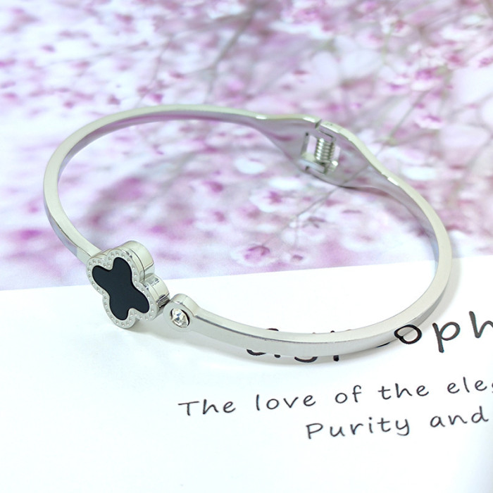Korean Version Four-Leaf Clover Rose Gold Titanium Steel Bracelet Fashion Hot-Selling Jewelry Inlaid with Stones Ne...