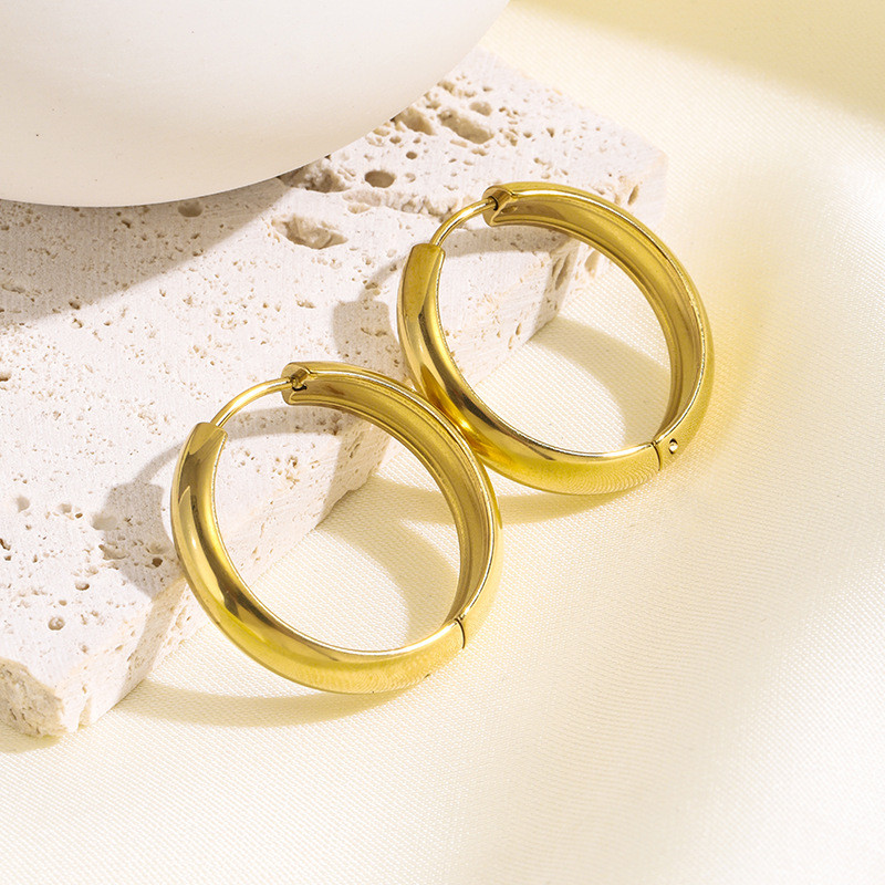 Cross-border European and American High-Quality Titanium Steel Hoop Earrings Non-Fading Simple Elegant Petite Stud Earrings Round Stainless Steel Ear Jewelry