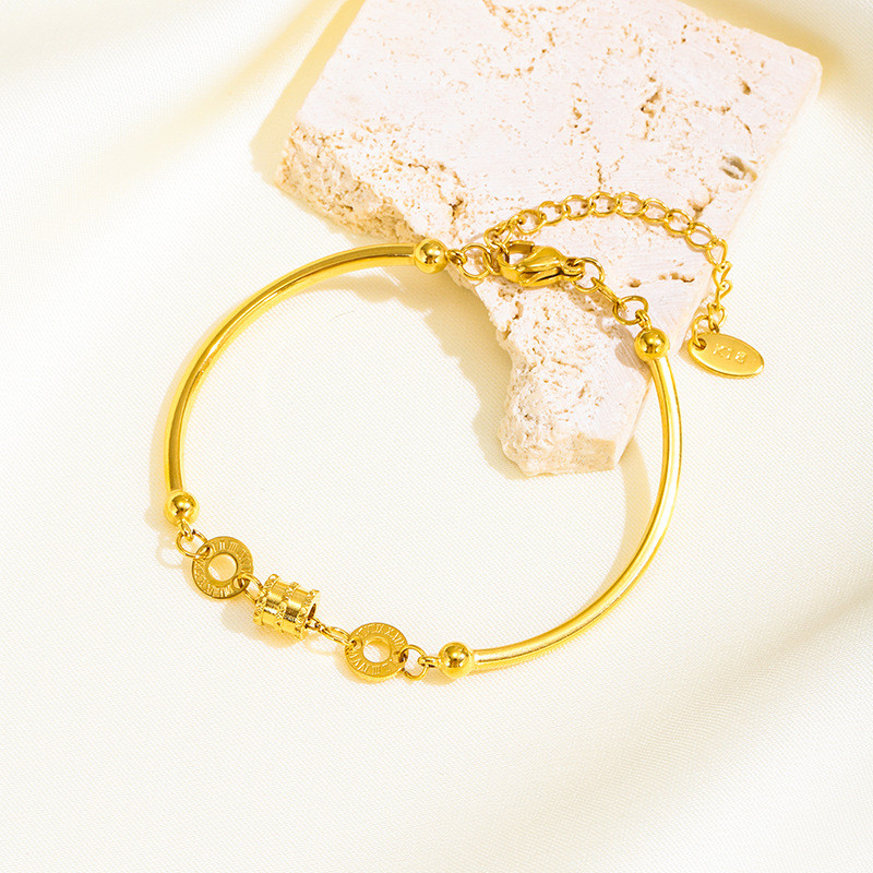 Fashion Exquisite High-end Feel Curved Tube Slim Waist Titanium Steel Bracelet for Women, Versatile Women's Jewelry, Niche Design, Light Luxury