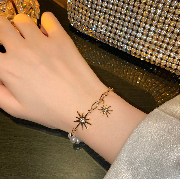 Korean Version Niche Design Titanium Steel Star Pearl Bracelet for Women Vintage Ins Bracelet Internet Celebrity Trendy Jewelry Wholesale