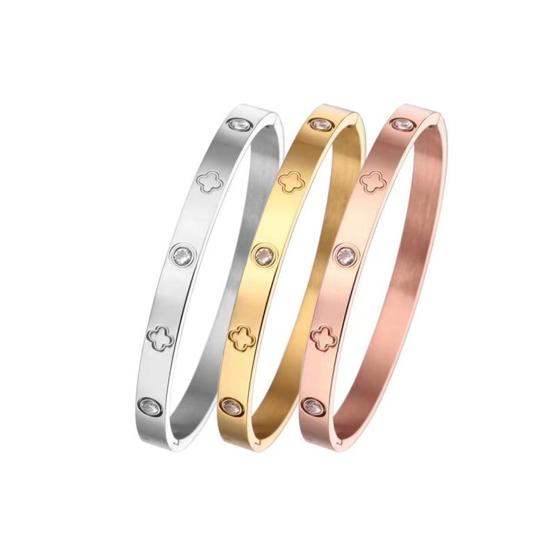 European and American Cross-Border Hot-Selling Fashion Diamond Buckle Light Luxury Temperament Bracelet Titanium Steel Four-Leaf Clover Bangle for Women Direct from Manufacturer