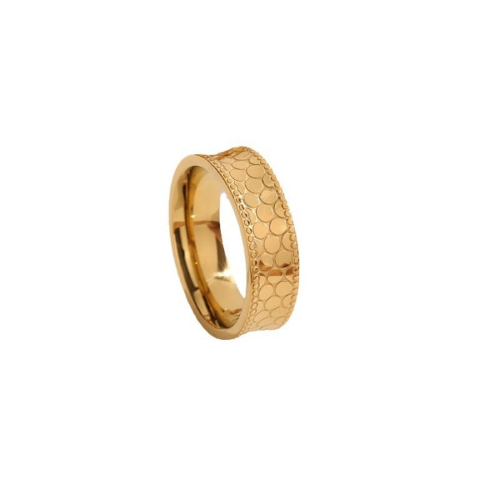 Dragon Scale Honeycomb Titanium Steel Ring for Women, Sparkling Fashion Ring, Fish Scale Design, 18K Gold Color, Wash...