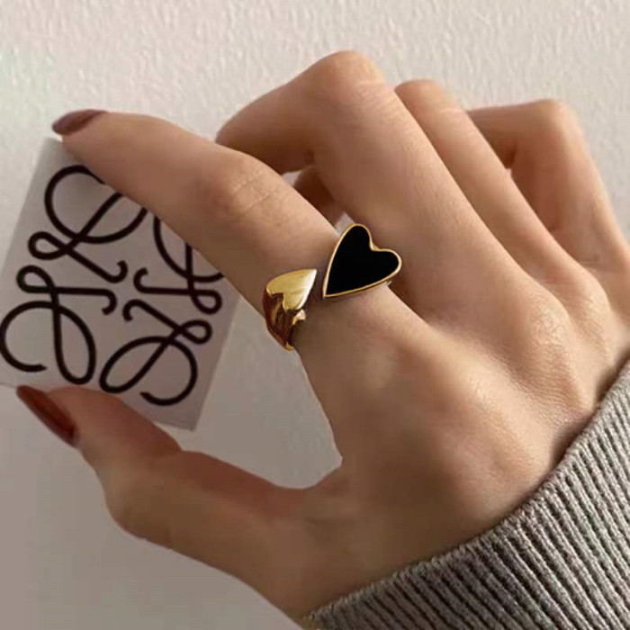 French Niche INS Index Finger Ring Bone Joint Minimalist Ring Large Small Heart-shaped Personality White Shell Titani...